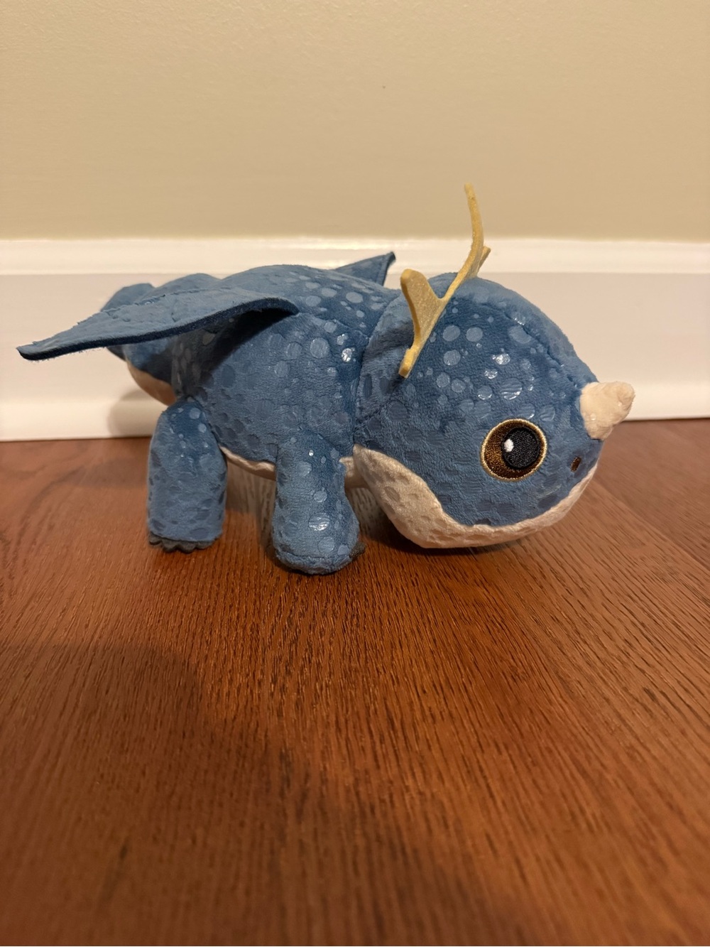 DreamWorks How to Train Your Dragon Gronckle Blue Washable Plush 10in T74403